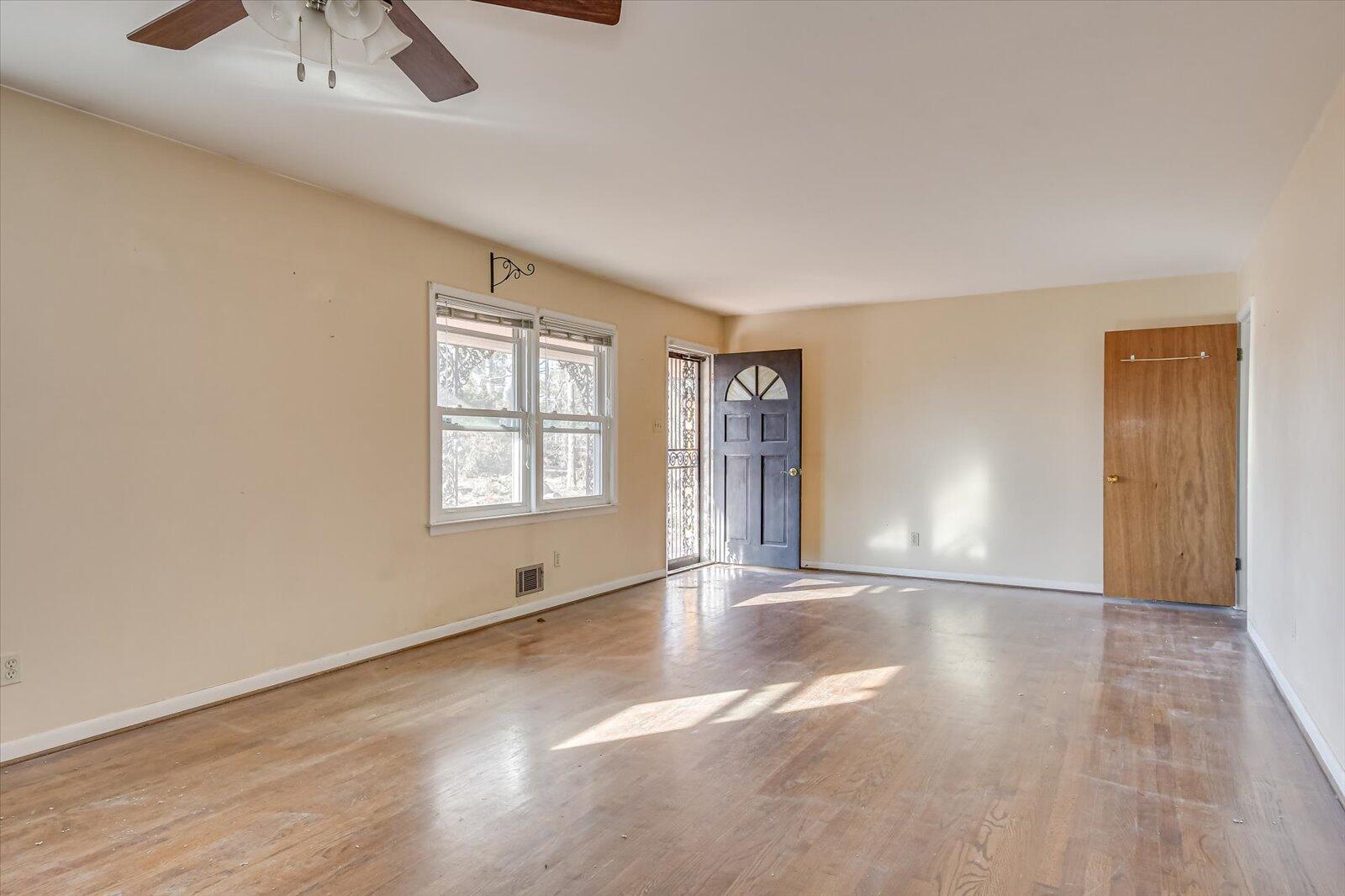 4573 OAKLEY PIRKLE Road