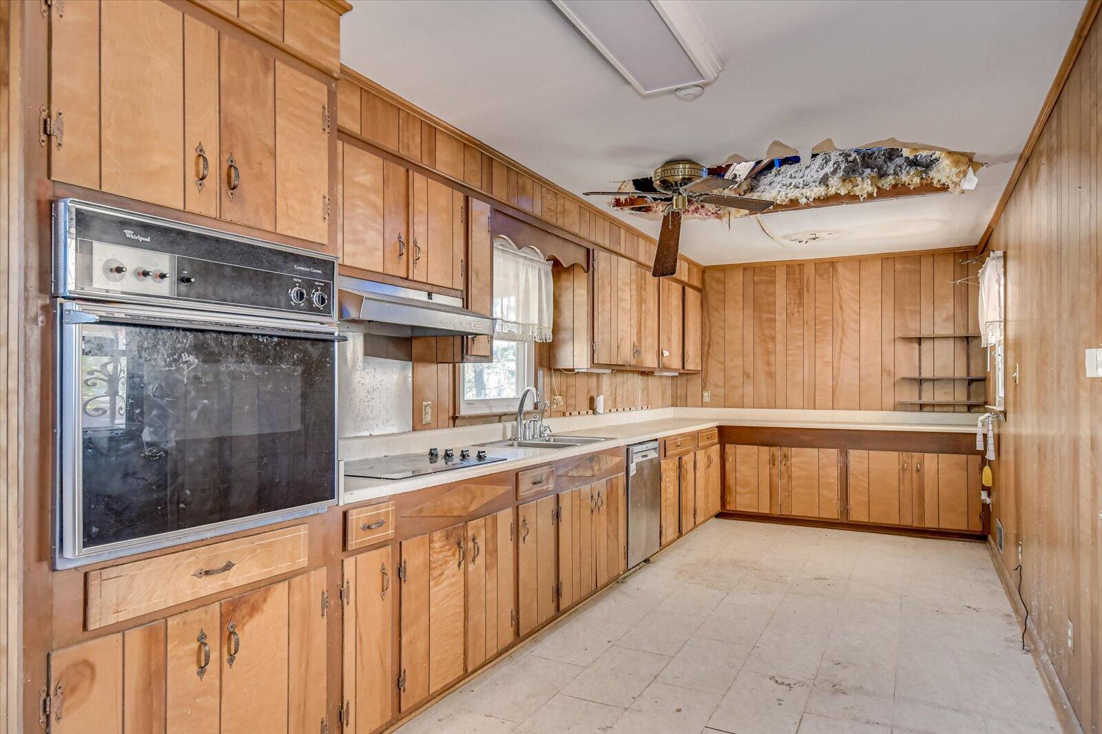 4573 OAKLEY PIRKLE Road