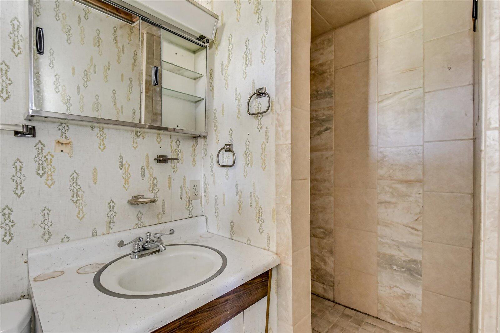 4573 OAKLEY PIRKLE Road