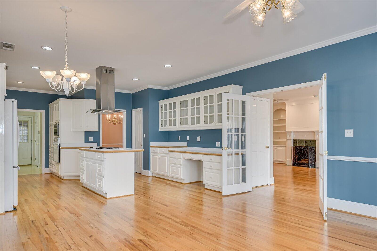 793 SPARKLEBERRY Road