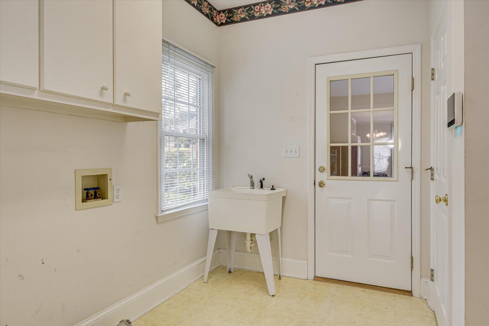 793 SPARKLEBERRY Road