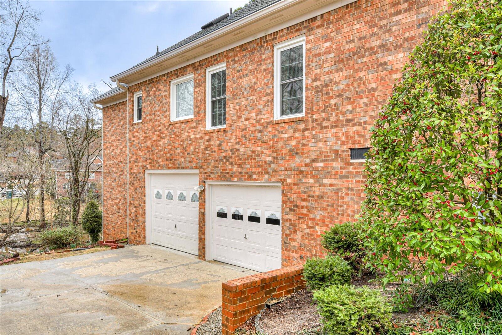 793 SPARKLEBERRY Road