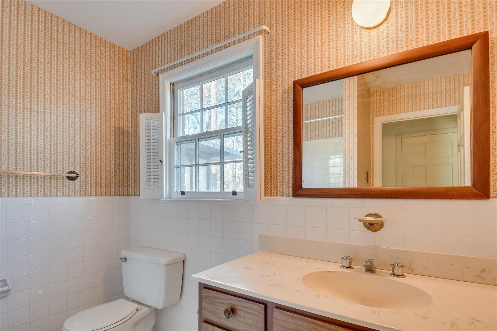 8136 SIR LANCELOT Court