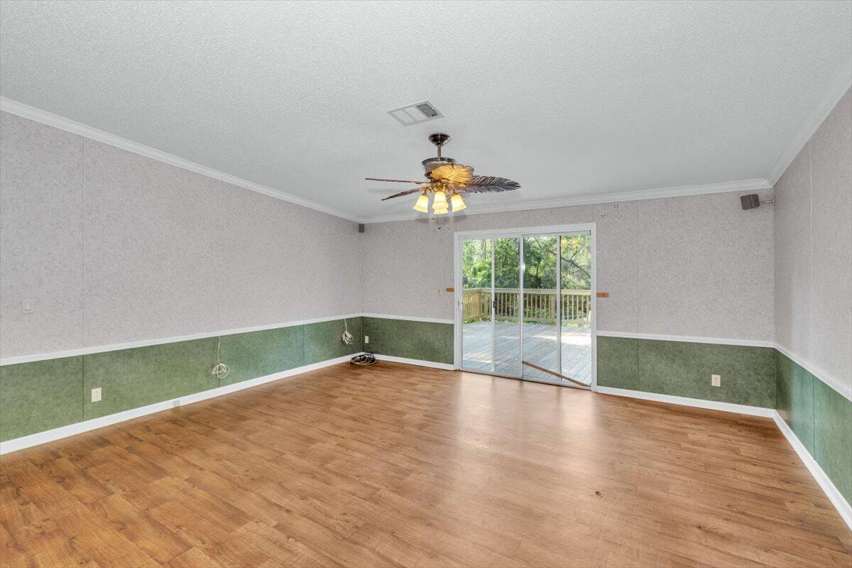 2544 Pine Needle Road