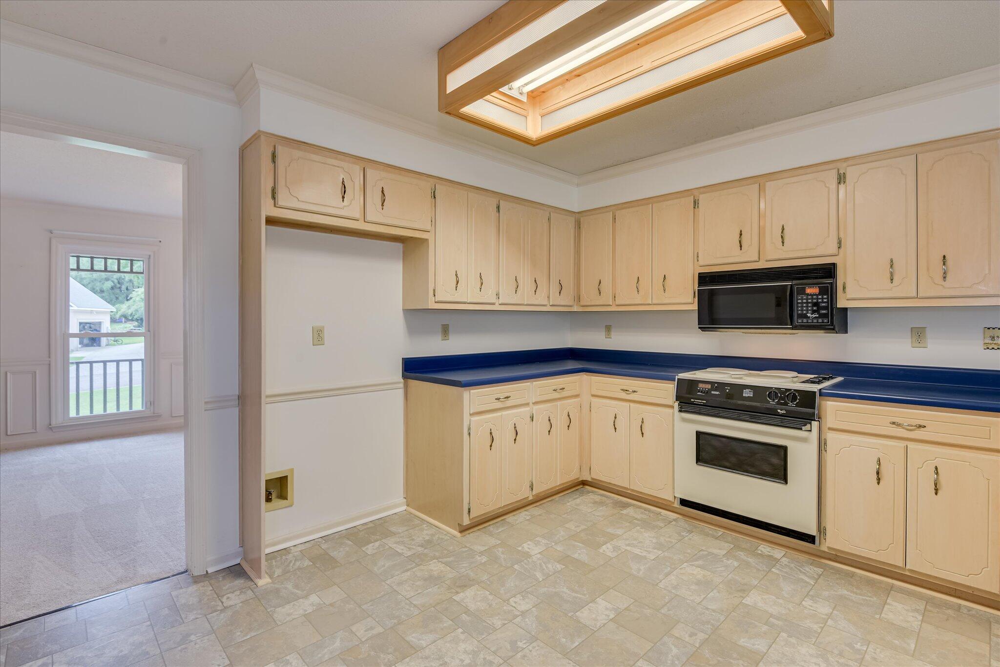 786 Springbrook Lane