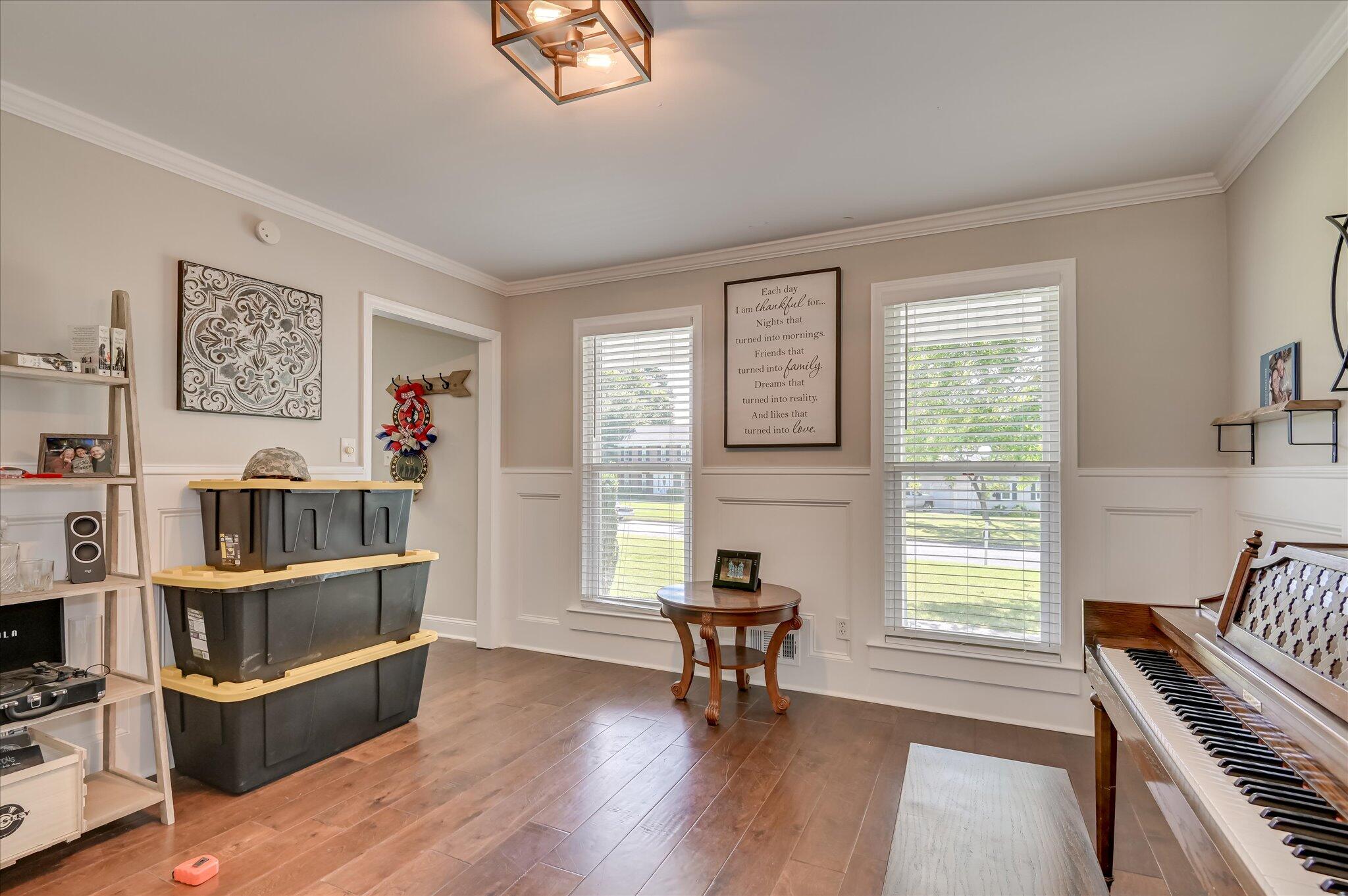 4222 Green Ivy Circle