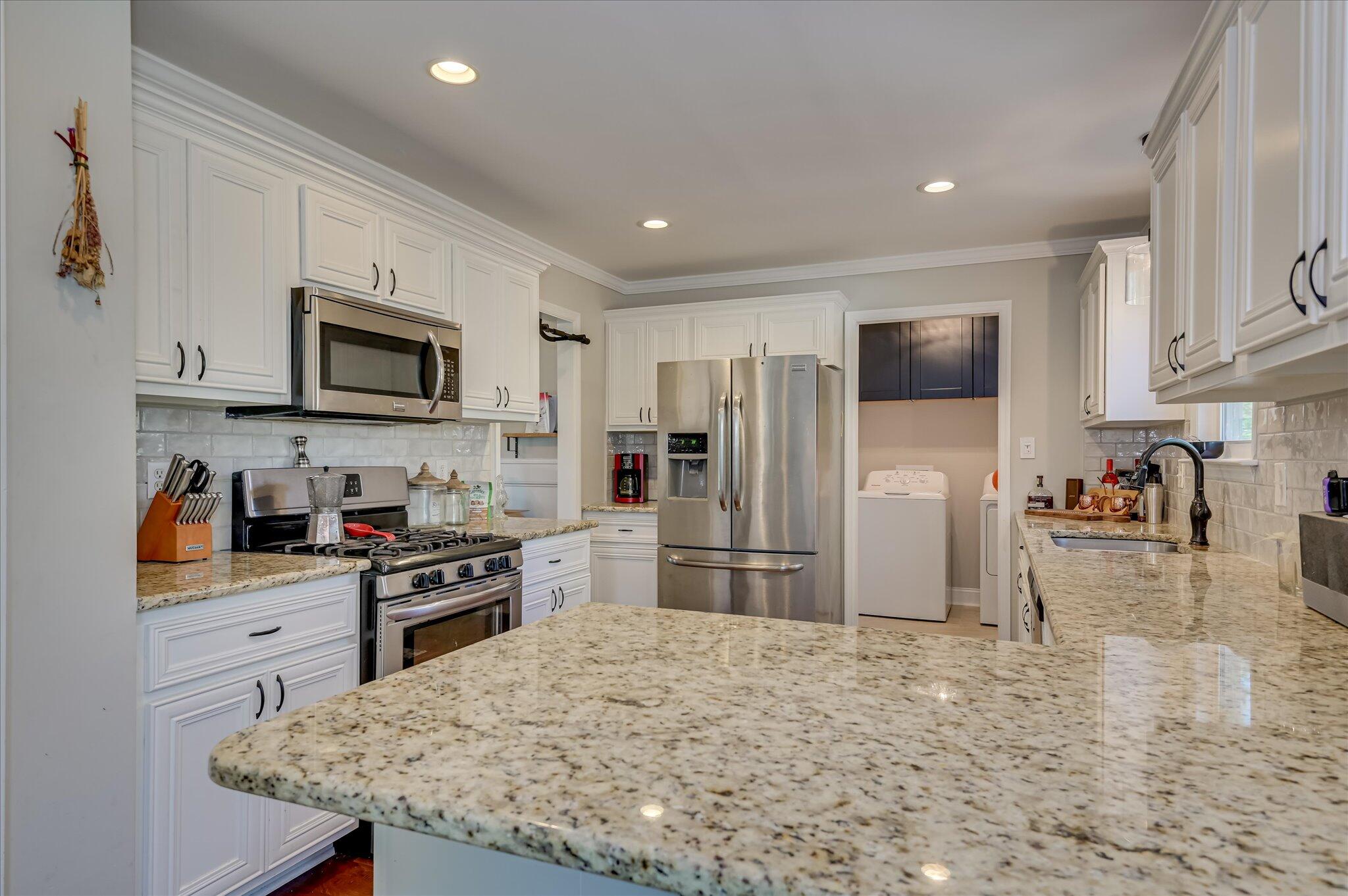 4222 Green Ivy Circle