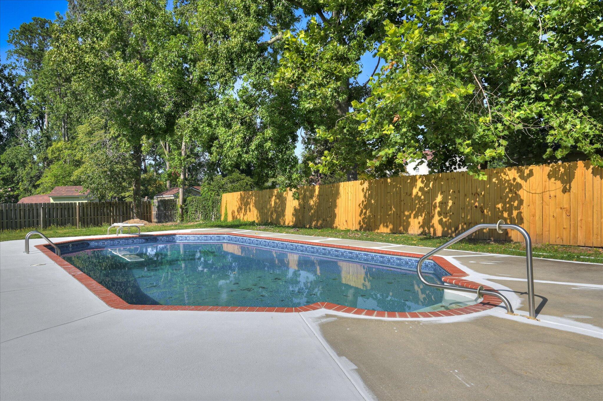 4222 Green Ivy Circle