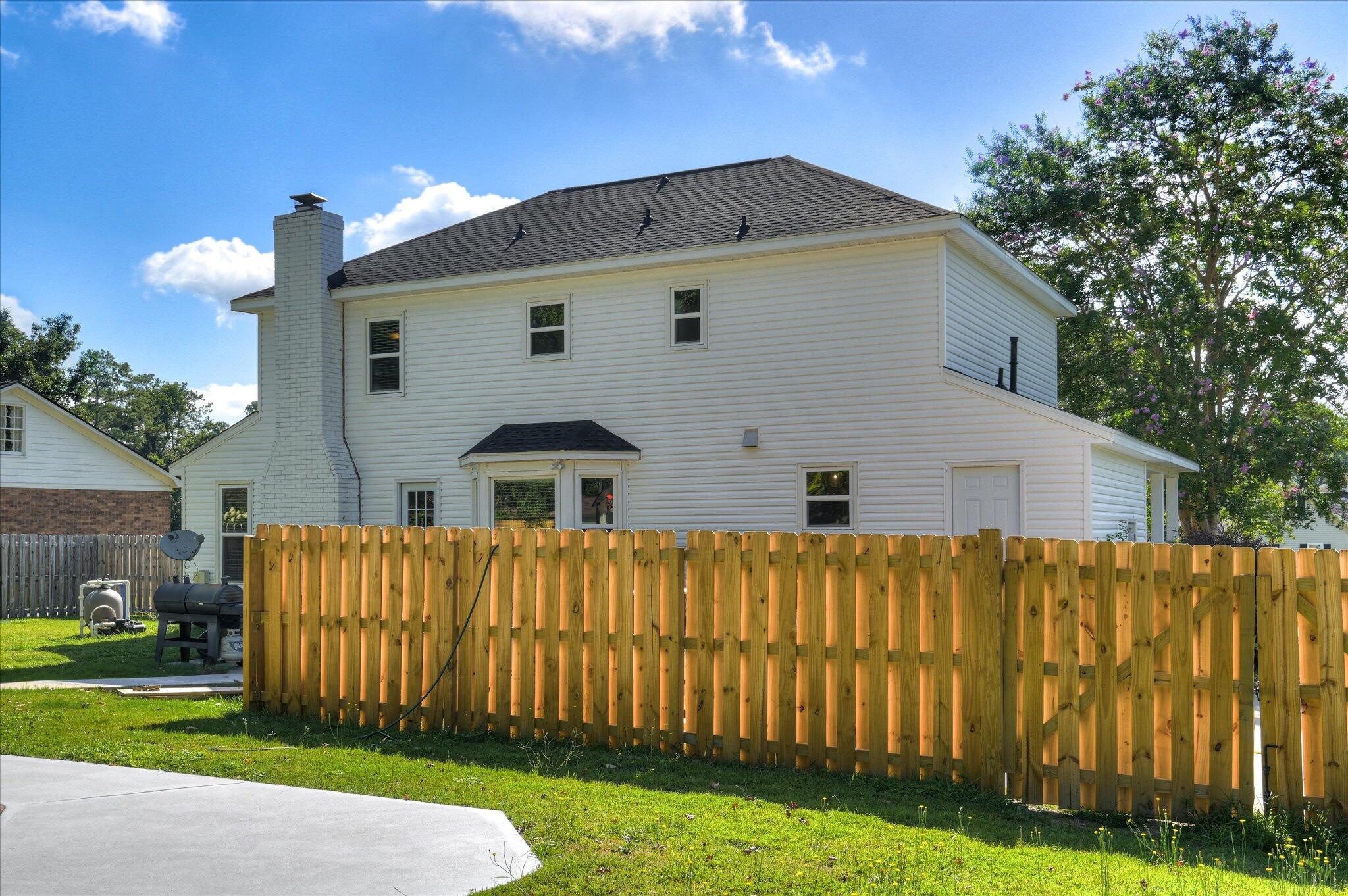 4222 Green Ivy Circle