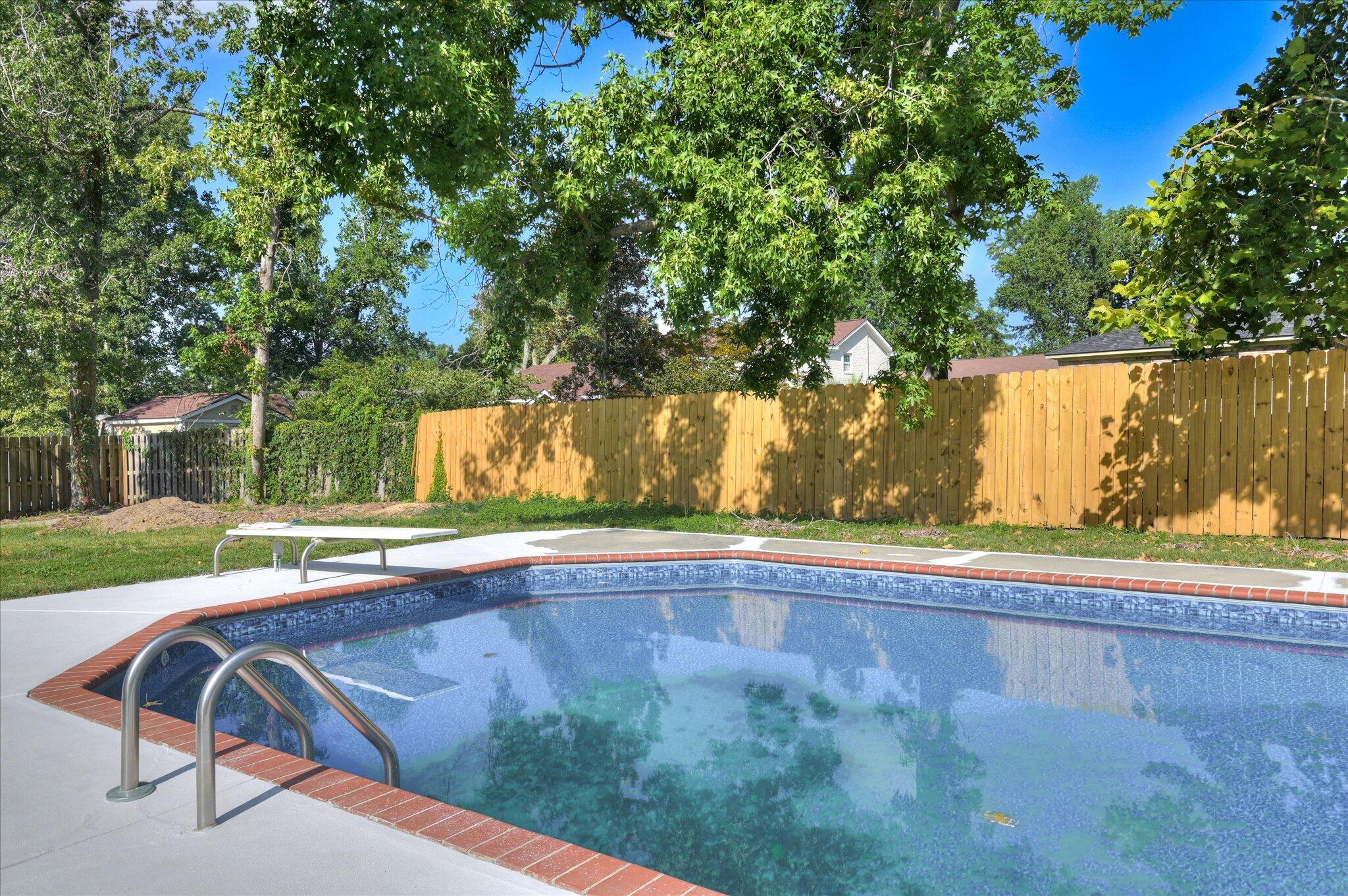 4222 Green Ivy Circle