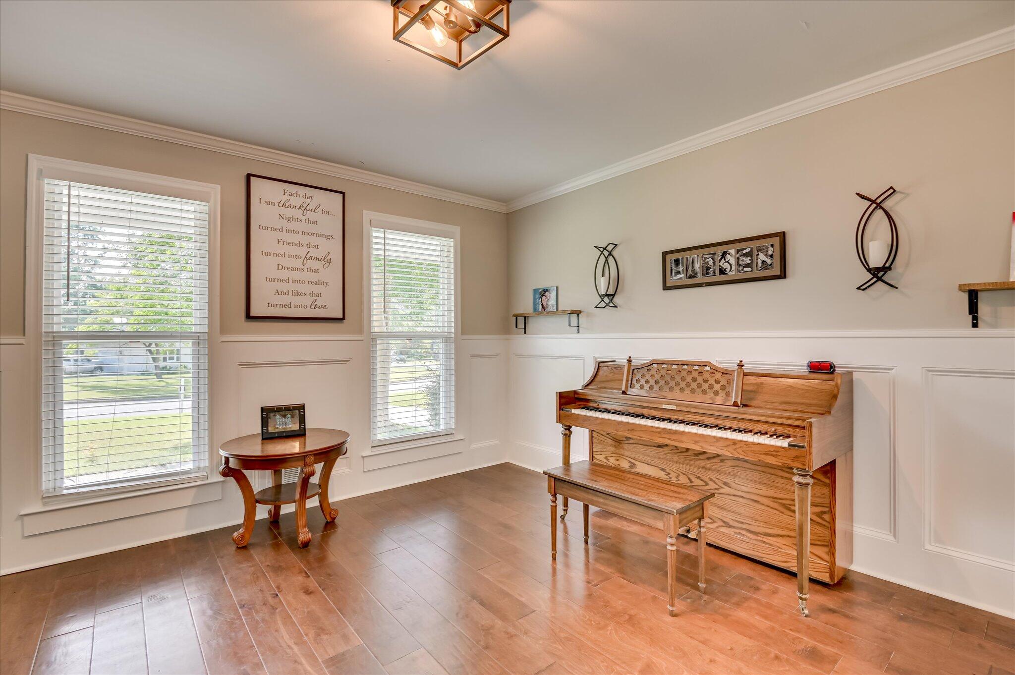 4222 Green Ivy Circle