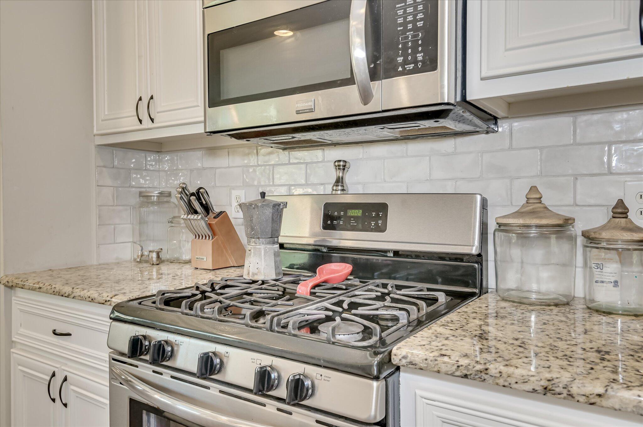 4222 Green Ivy Circle