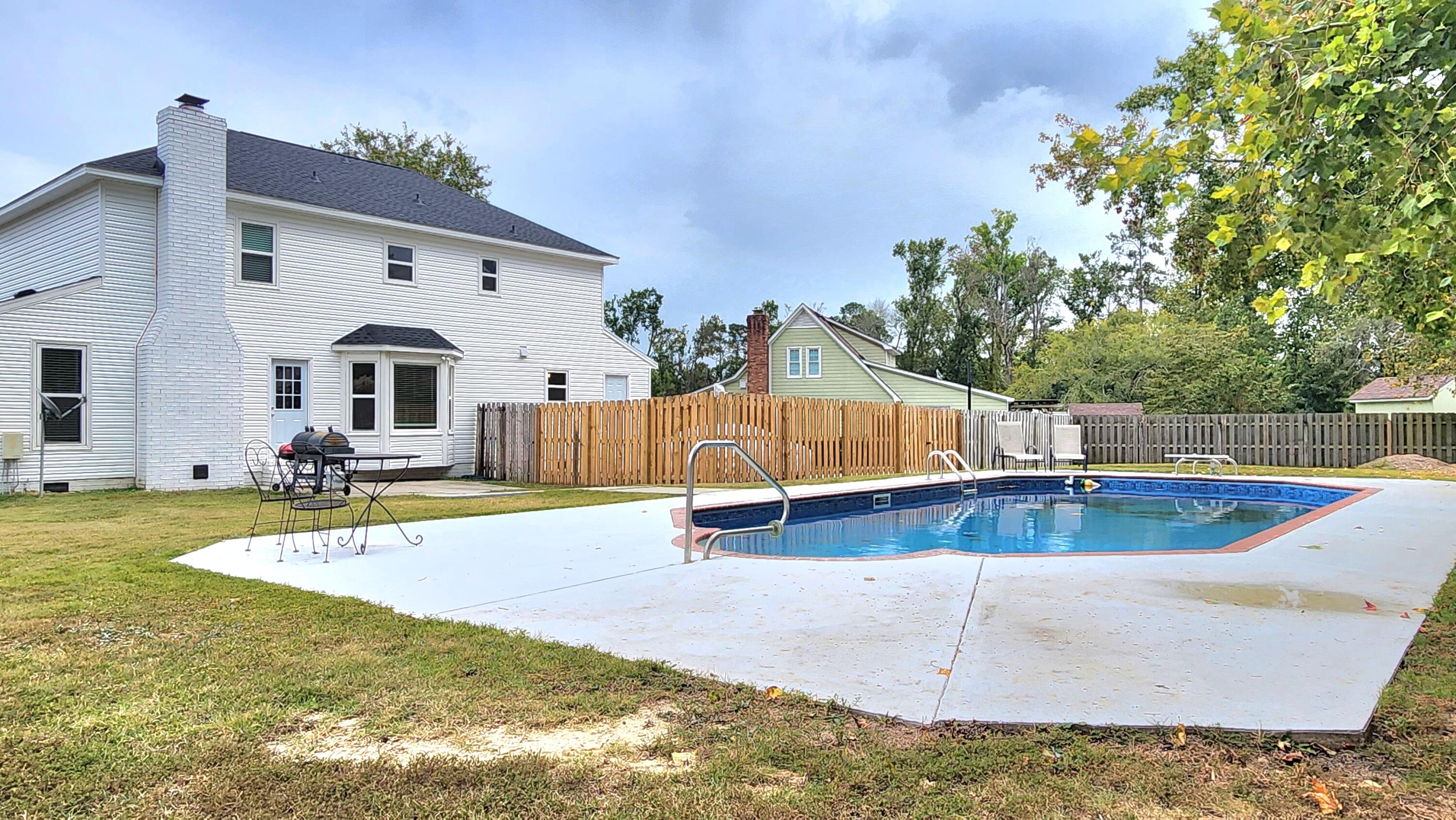 4222 Green Ivy Circle