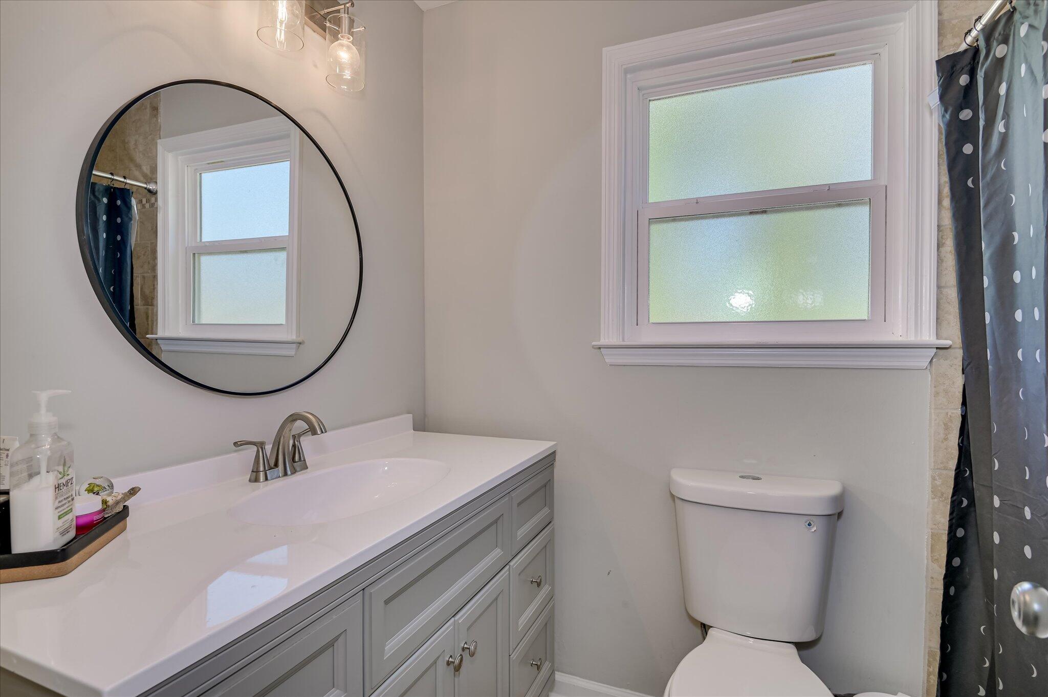 4222 Green Ivy Circle