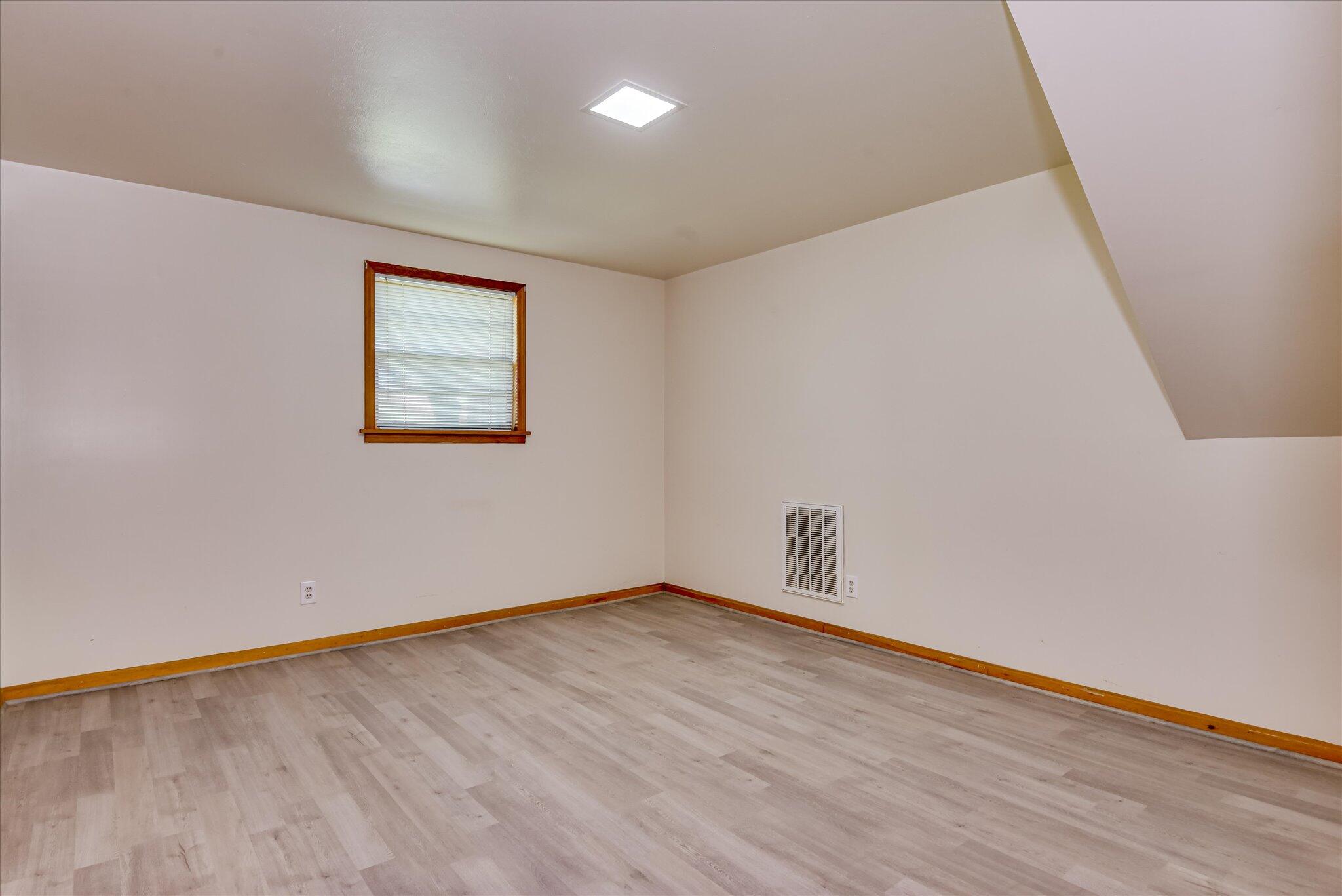 2234 Silverdale Road