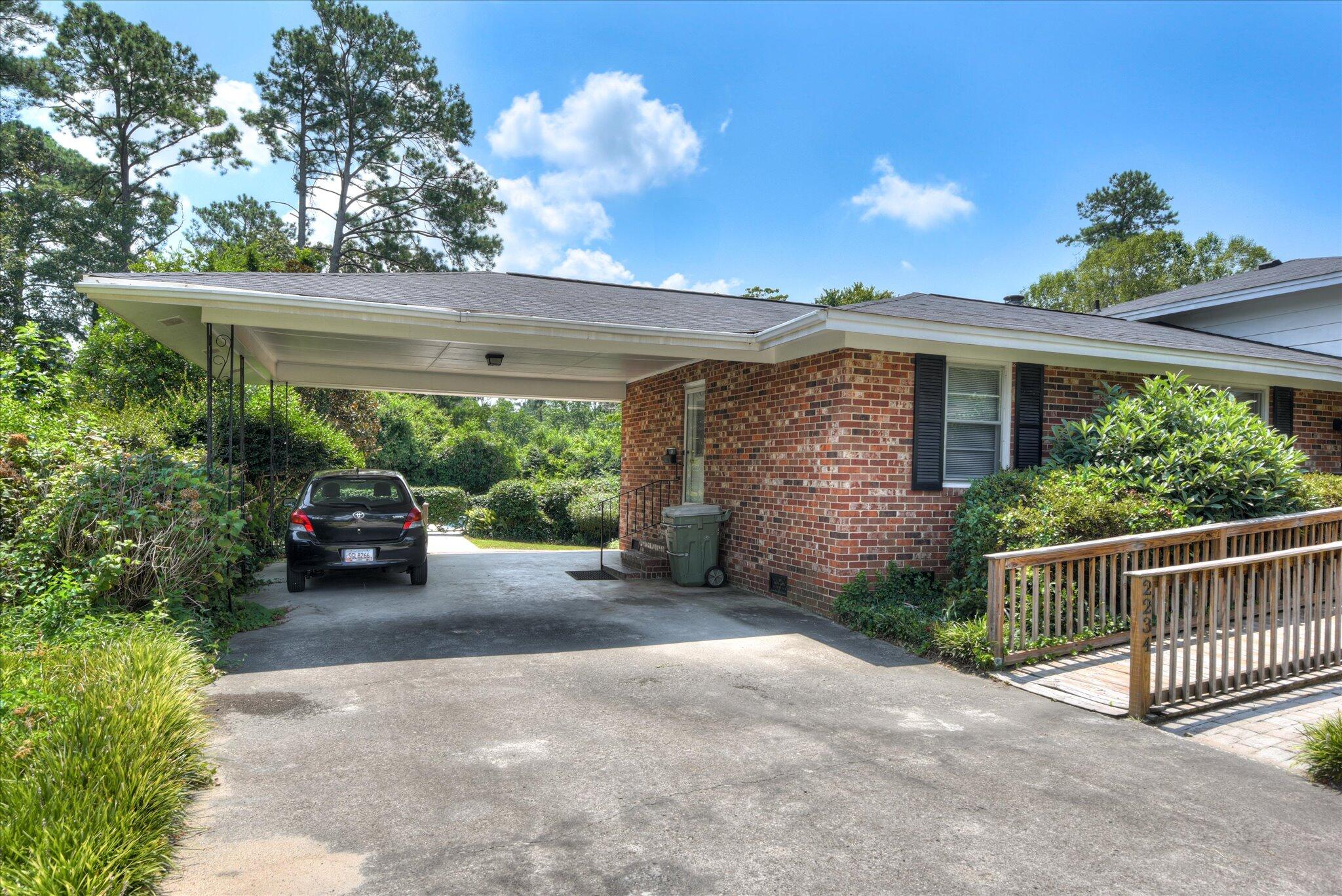 2234 Silverdale Road