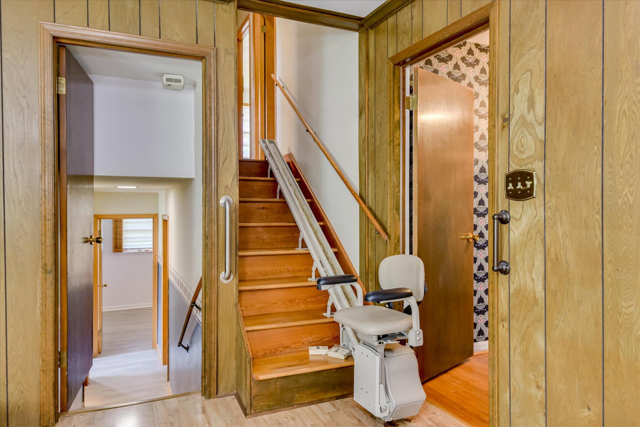 2234 Silverdale Road