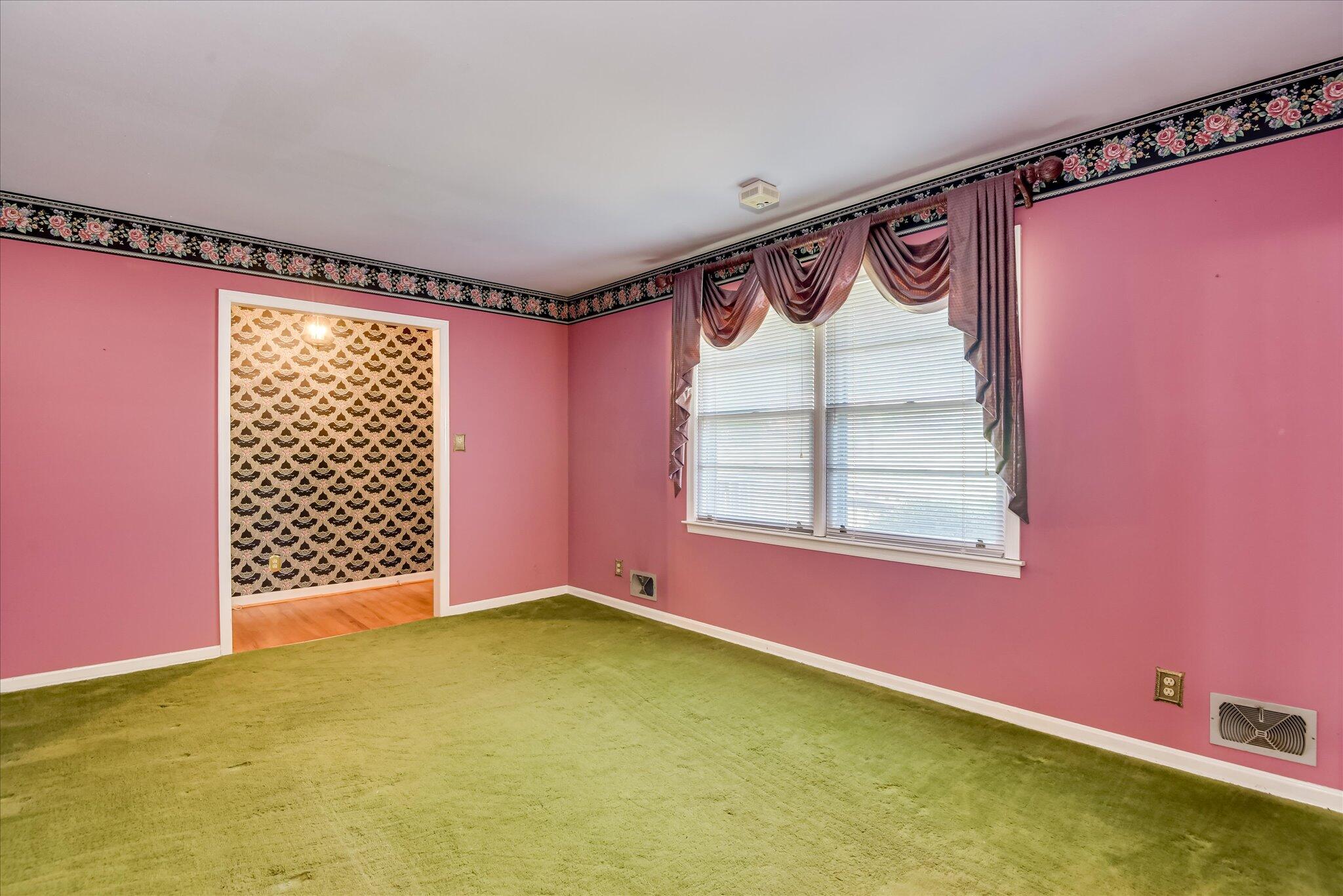 2234 Silverdale Road