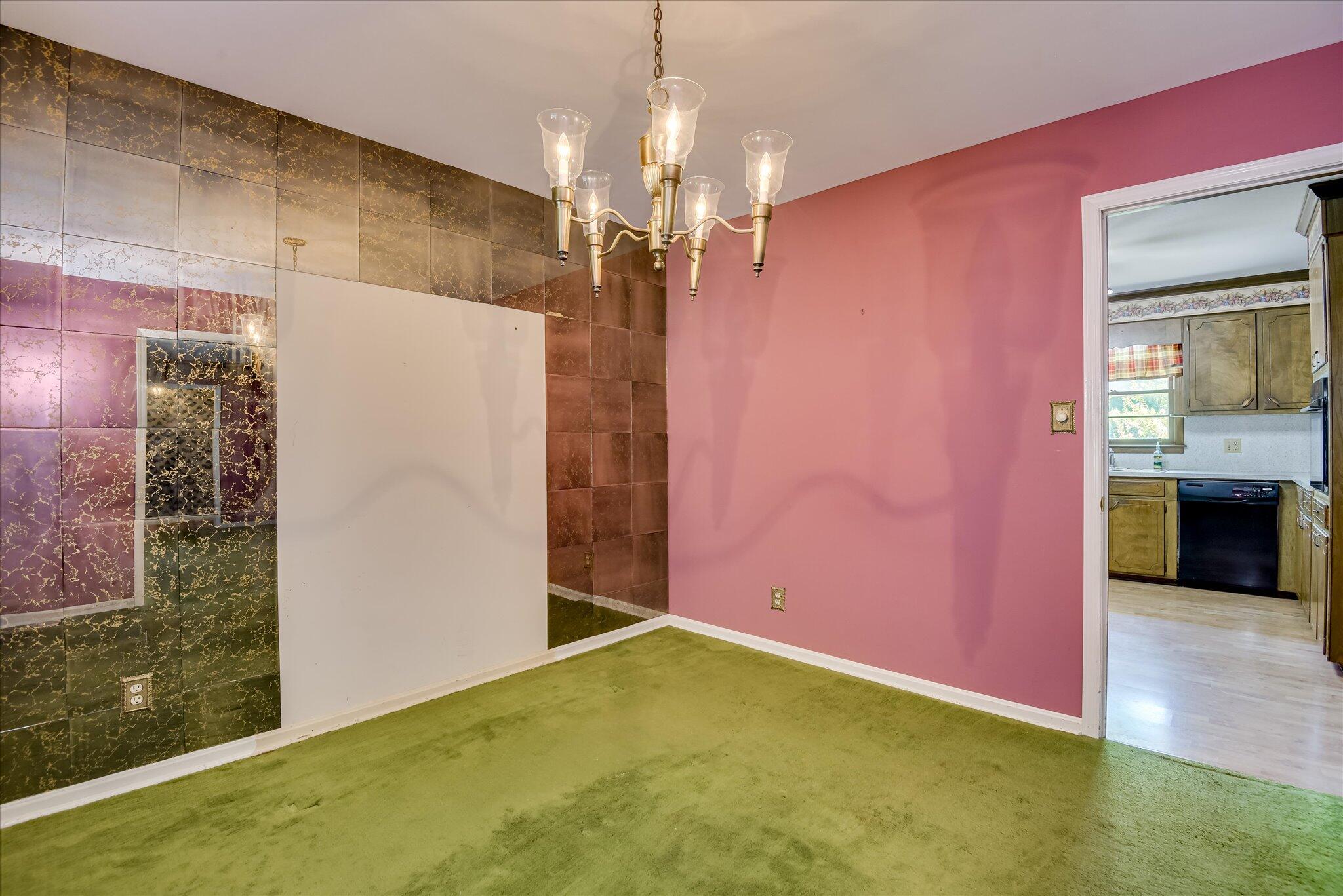 2234 Silverdale Road