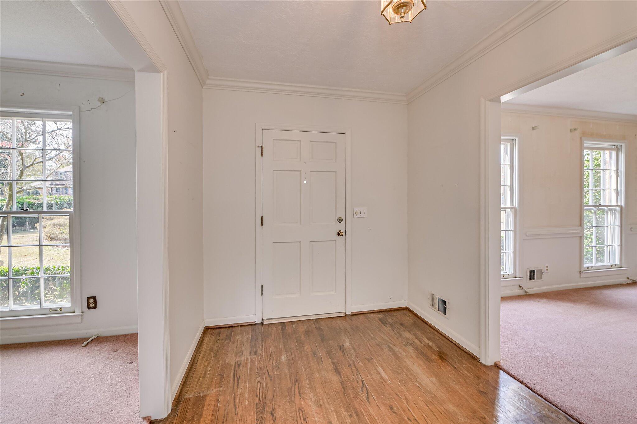 116 Spring Lakes Drive