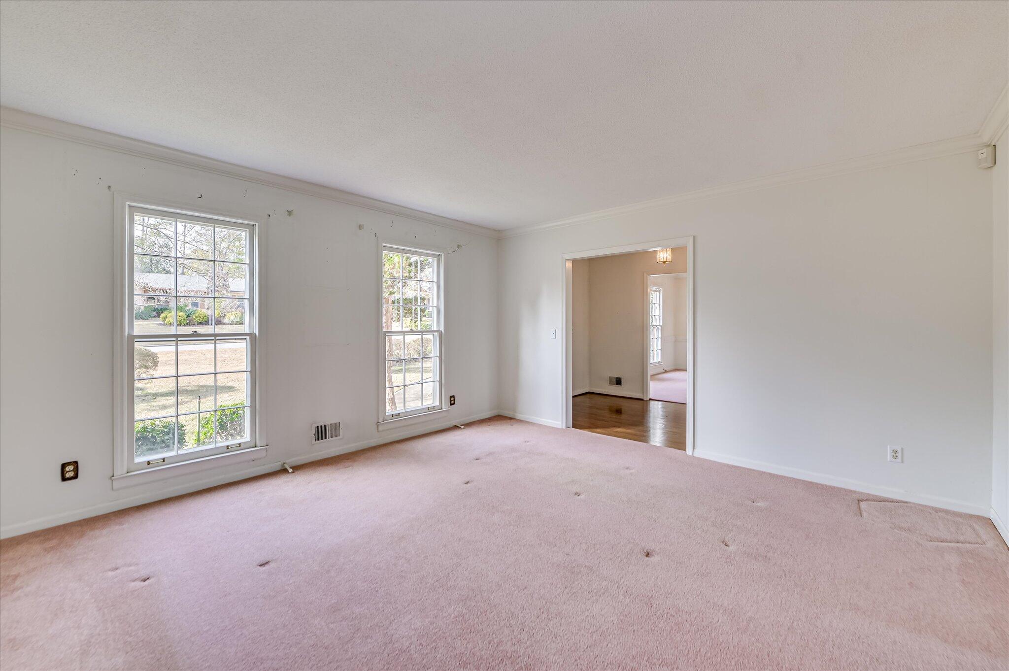 116 Spring Lakes Drive