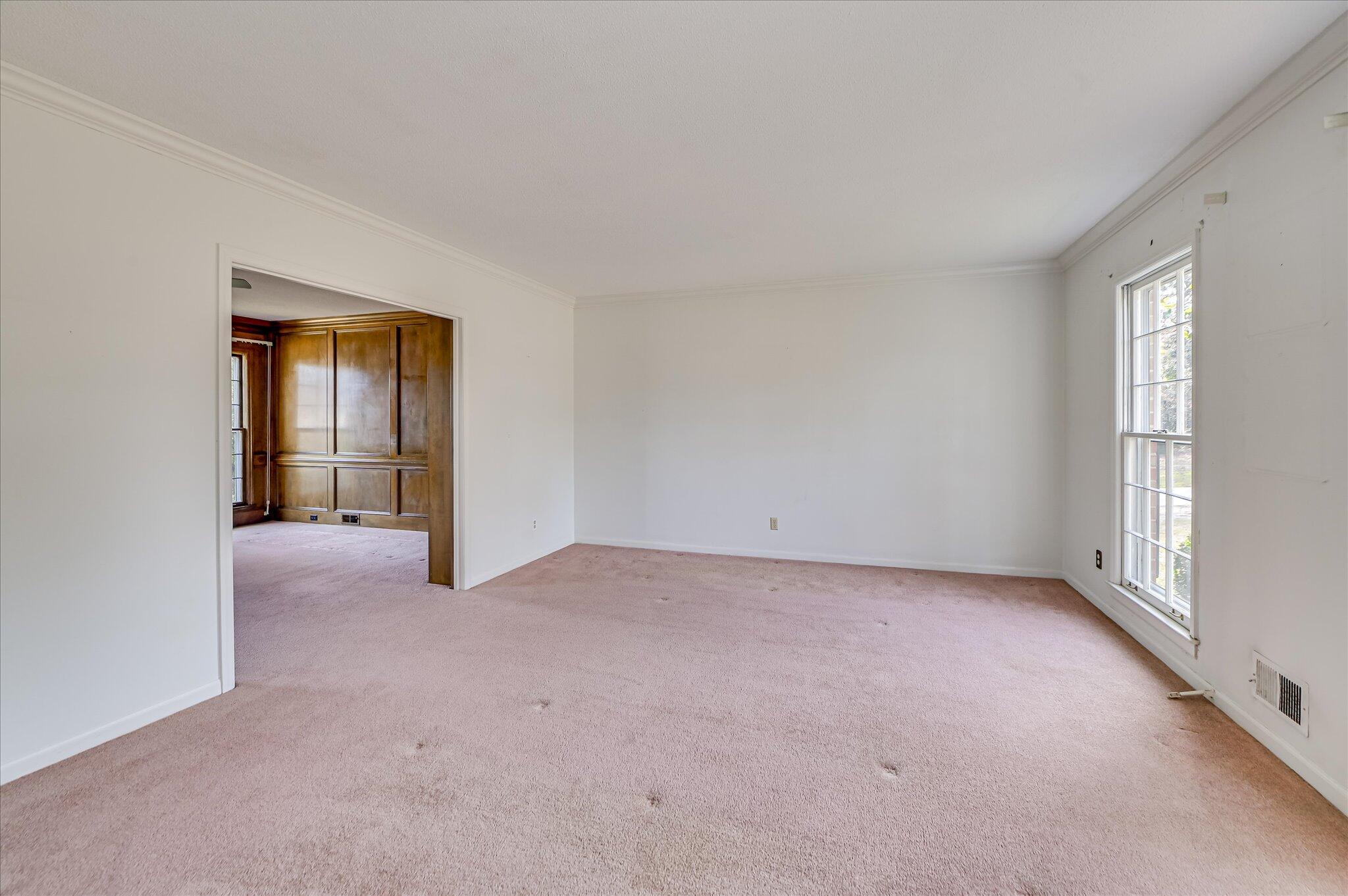 116 Spring Lakes Drive