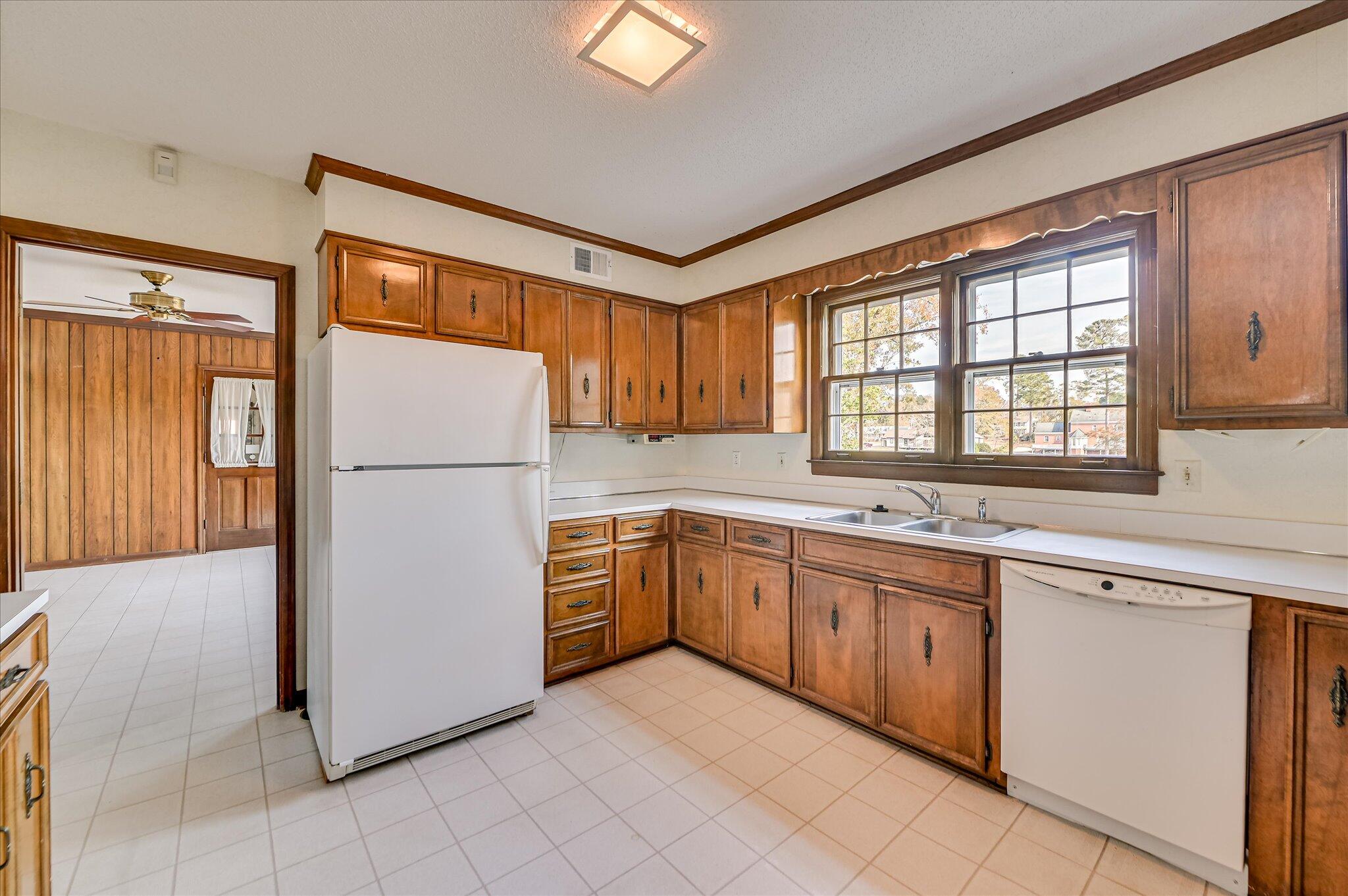 116 Spring Lakes Drive