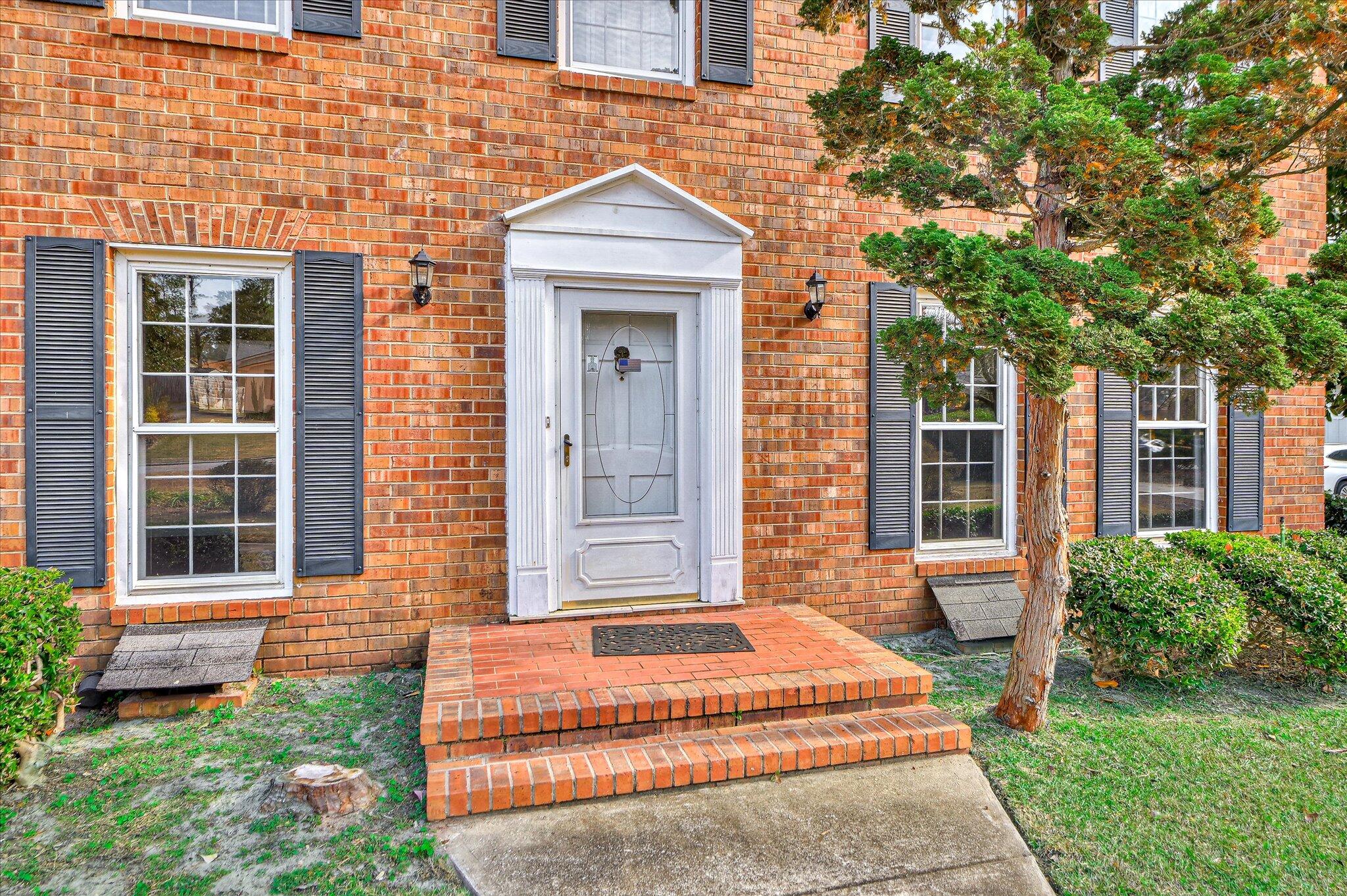 116 Spring Lakes Drive