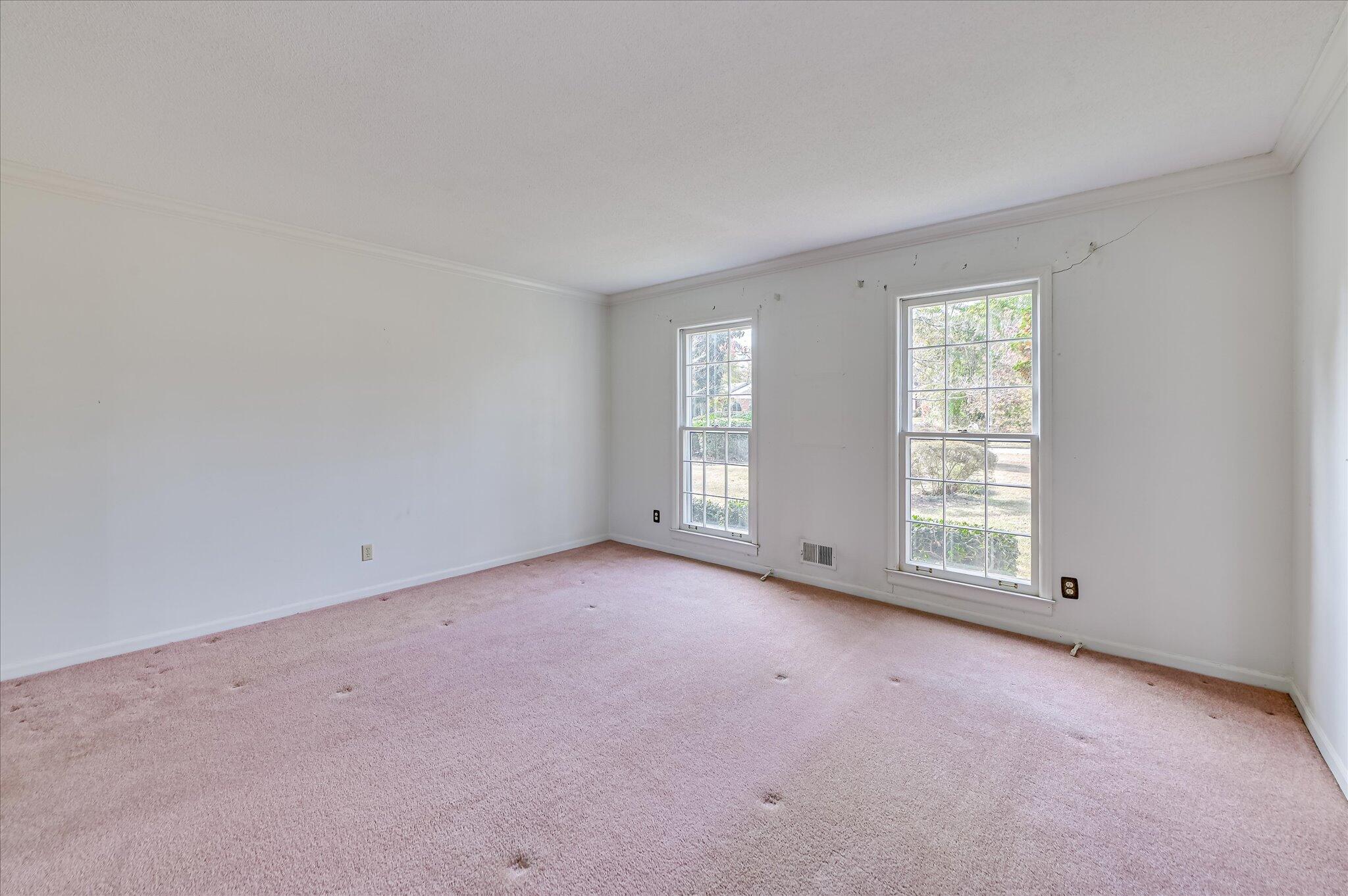 116 Spring Lakes Drive