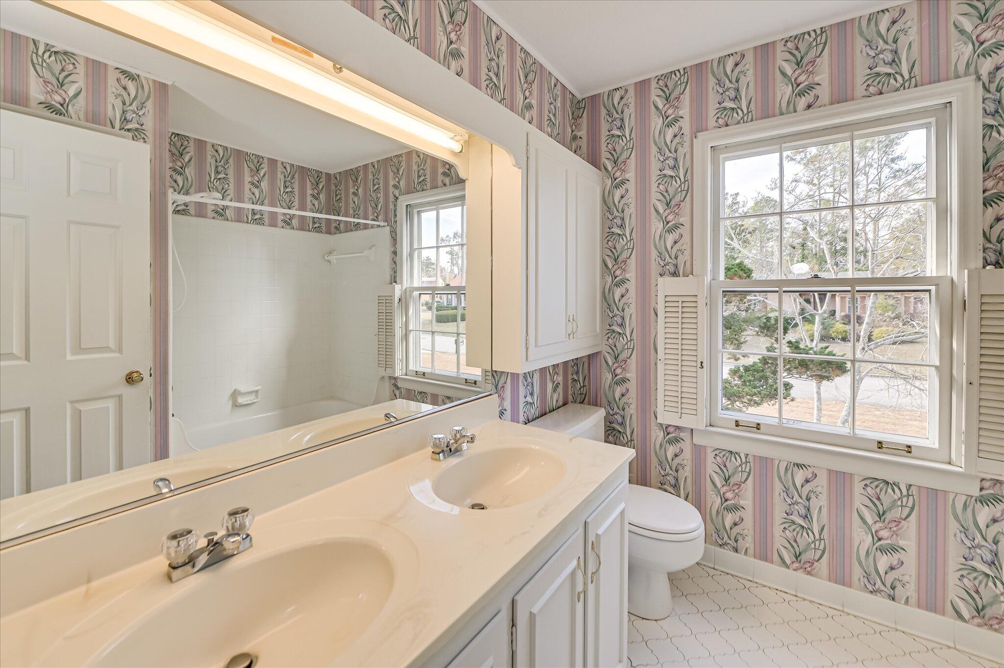 116 Spring Lakes Drive