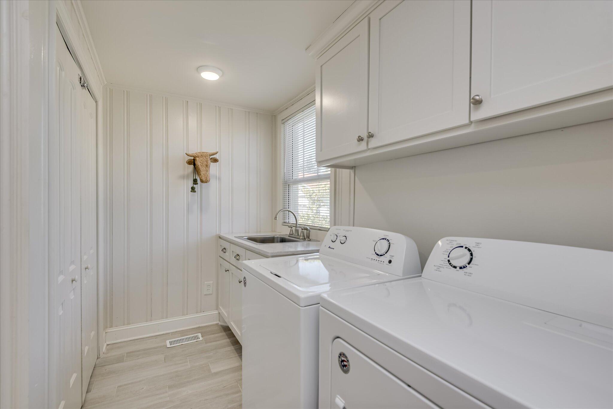 1827 McDowell Street