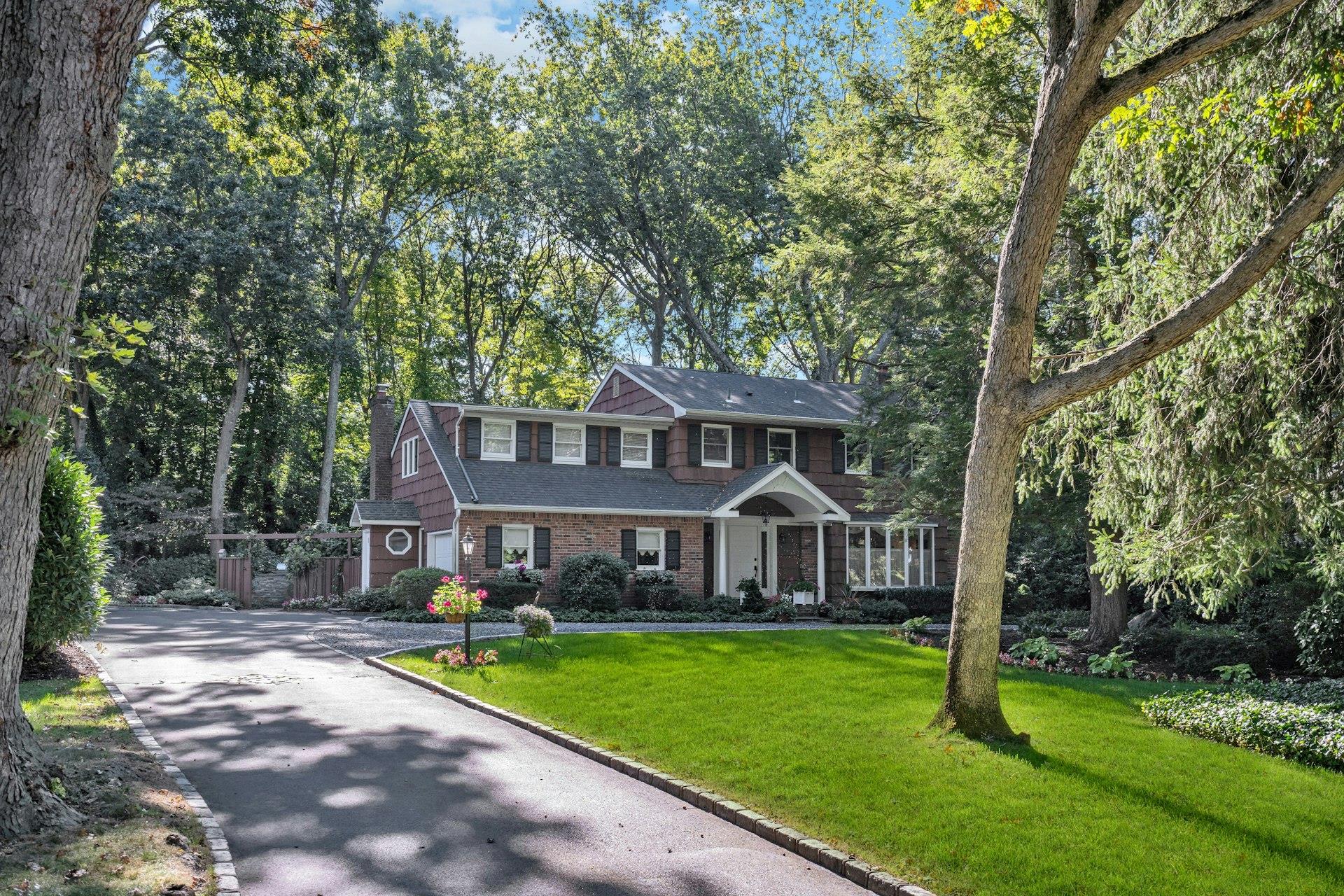 87 McCulloch Drive