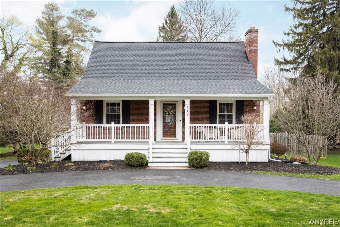 218 South Lincoln Avenue