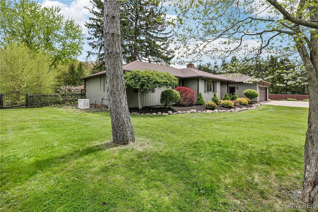 8123 Versailles Road