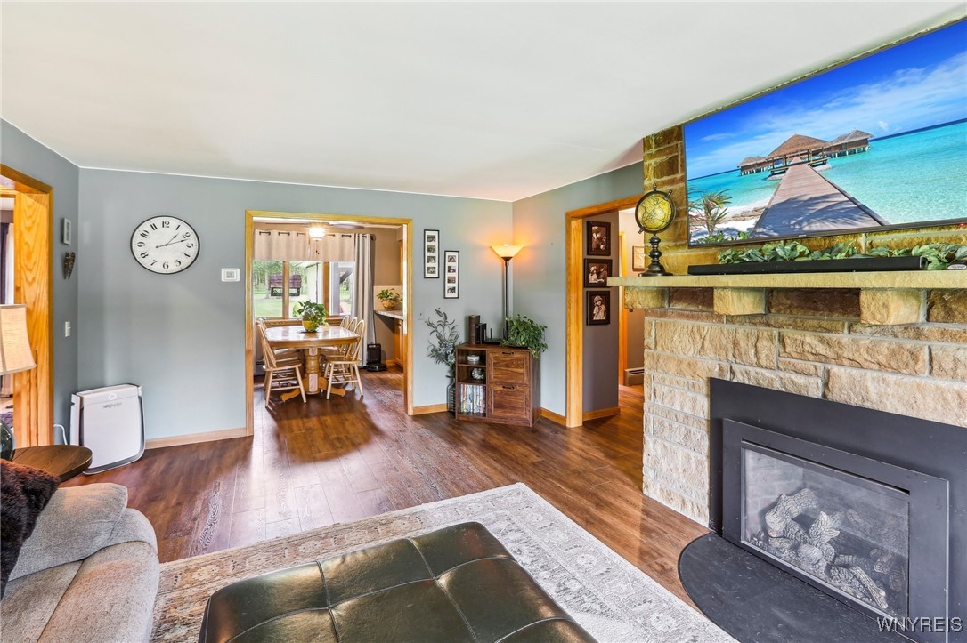 8123 Versailles Road