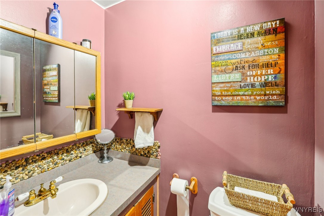 8123 Versailles Road