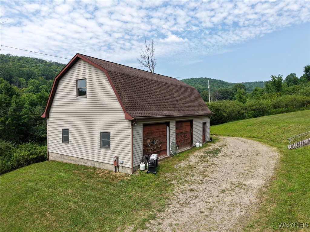 5736 Plum Brook Road