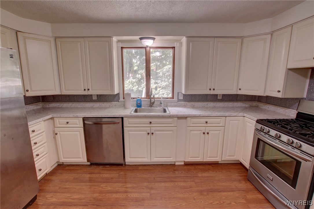 3549 Westview Court