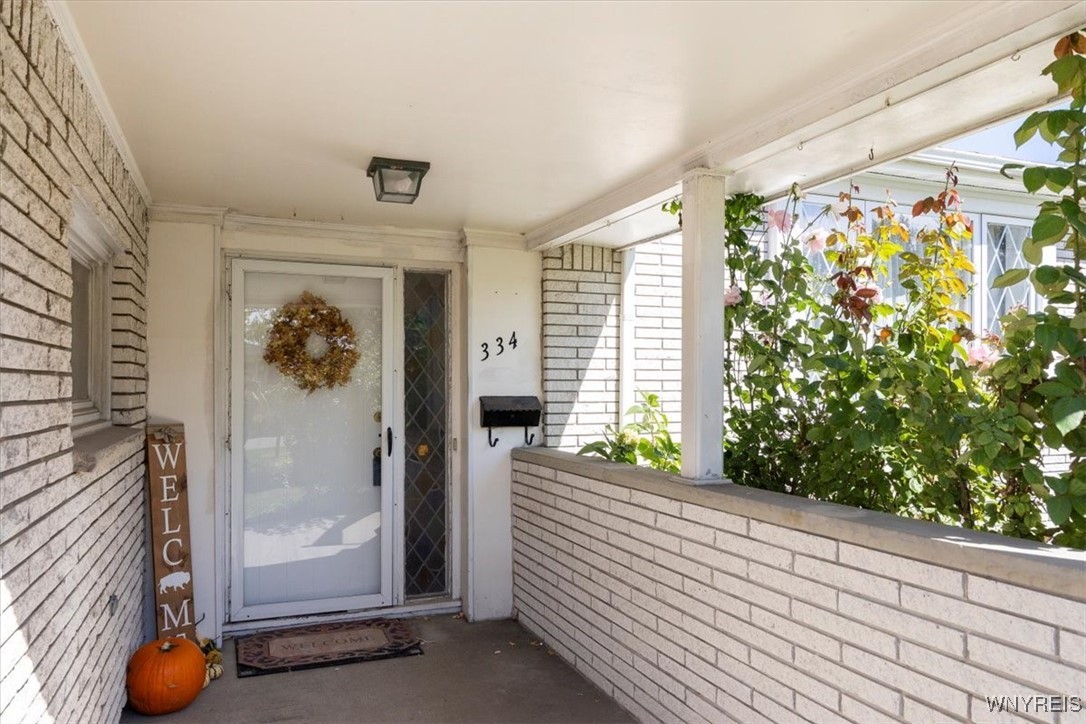 334 South Creek Drive