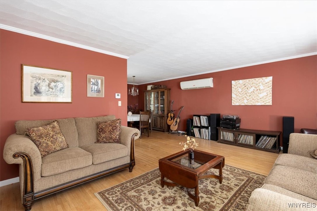 334 South Creek Drive