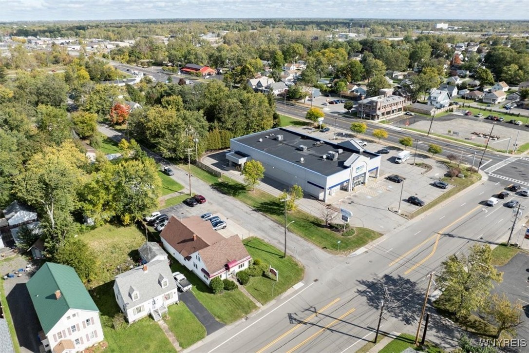 736 Center Road