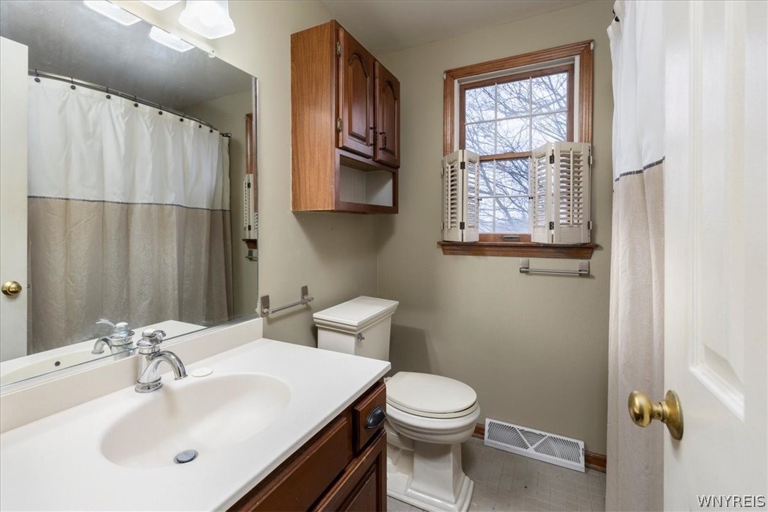 270 Buffalo Road 1