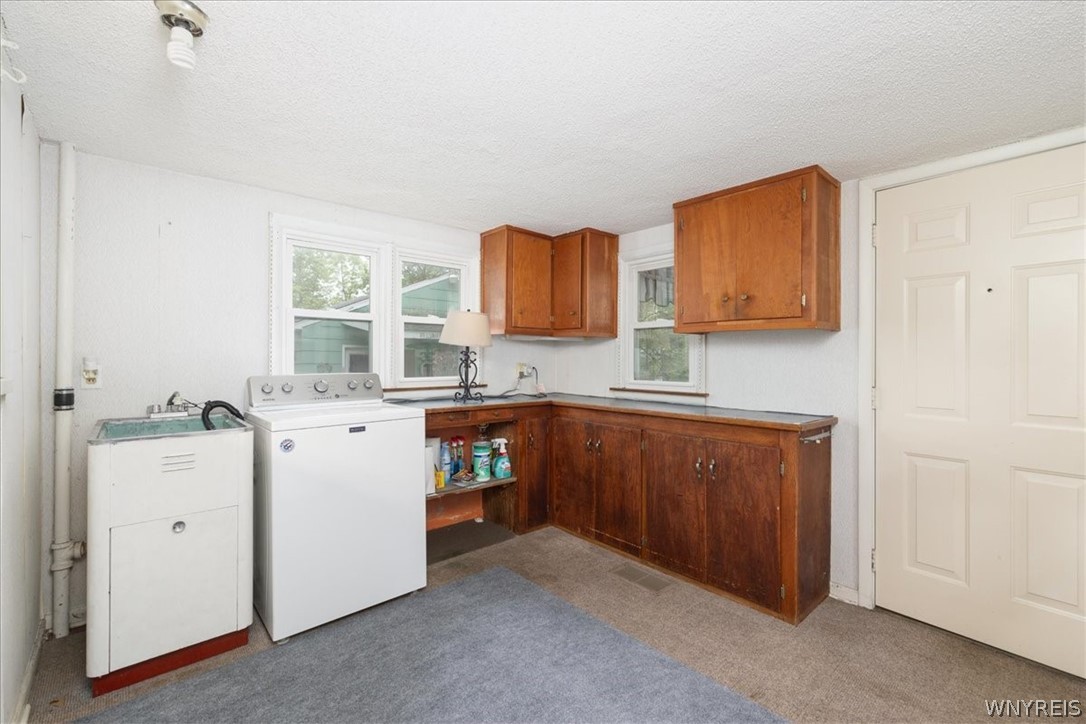 6168 Mckinley Parkway