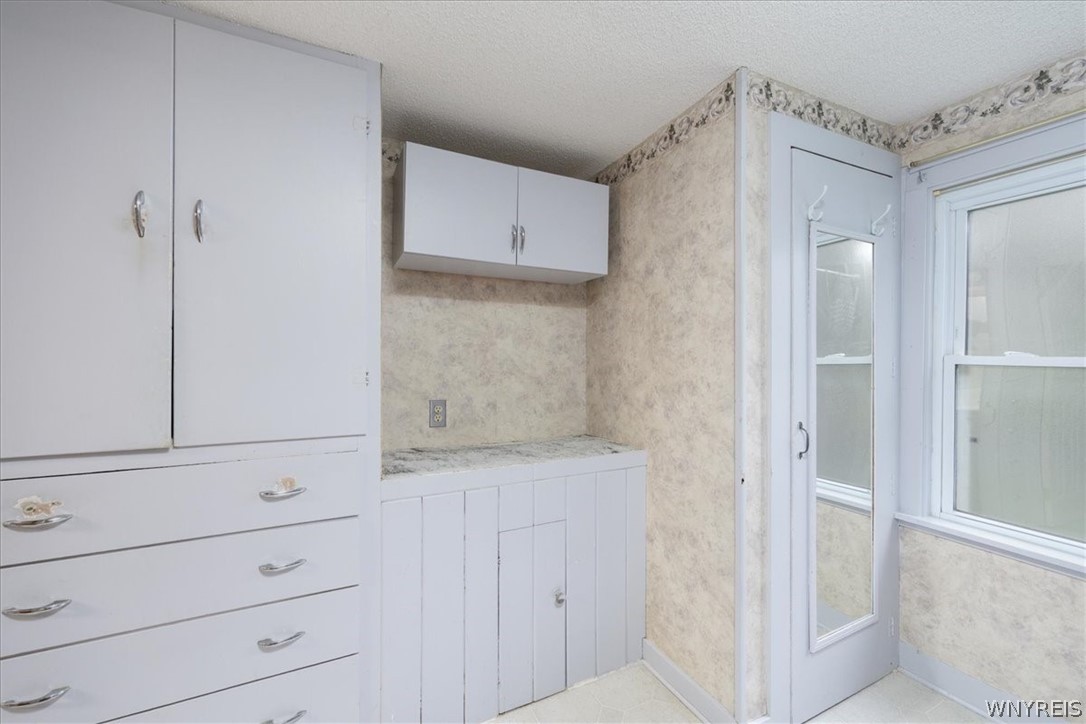 6168 Mckinley Parkway