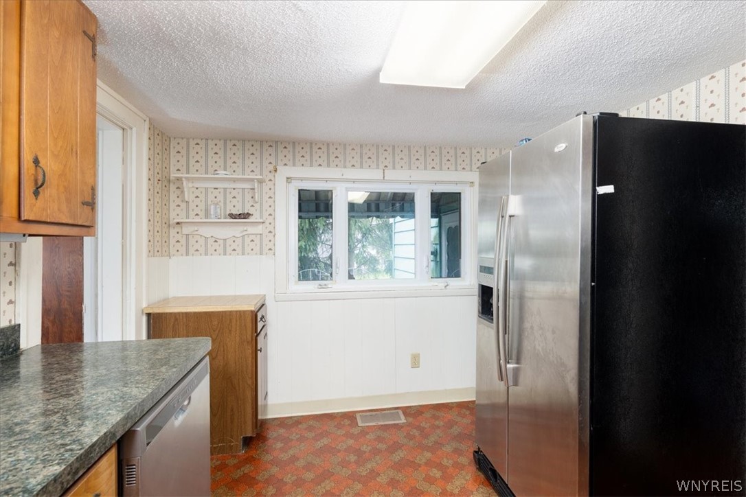6168 Mckinley Parkway