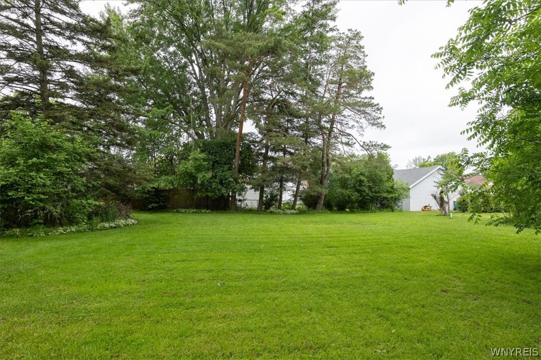 6168 Mckinley Parkway