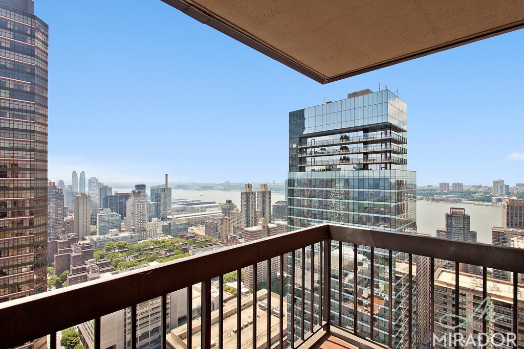 145 W 67th Street 45H