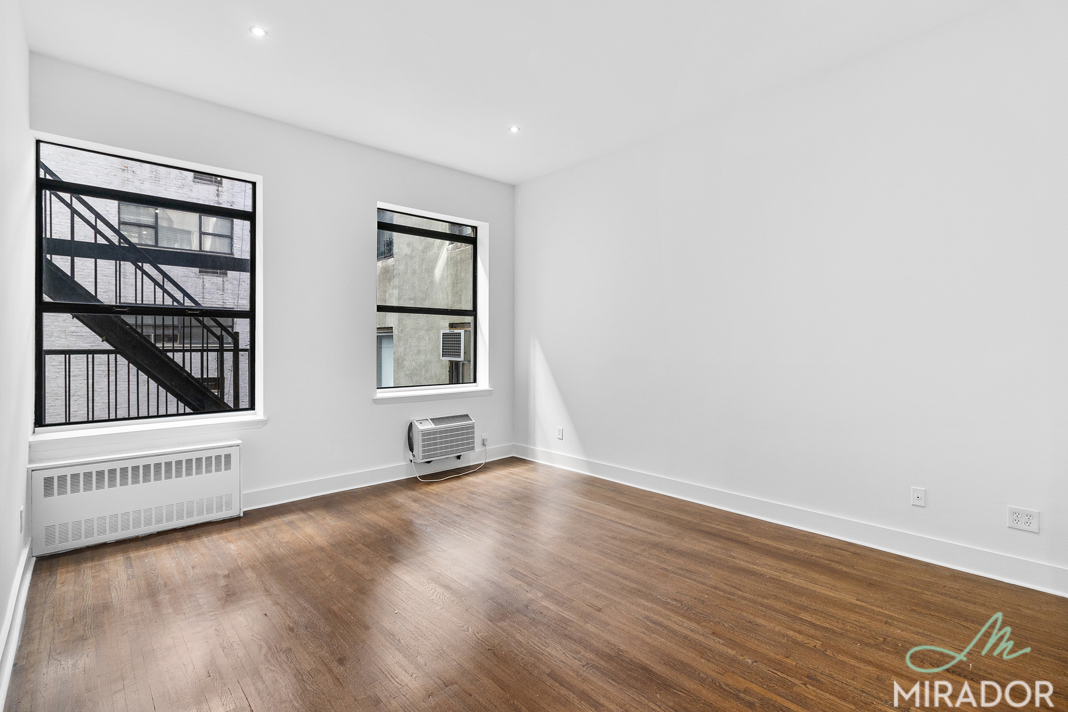 27 W 16th Street 2J