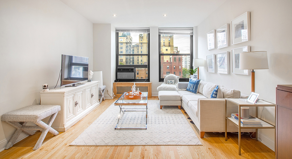 270 Park Avenue S 9D