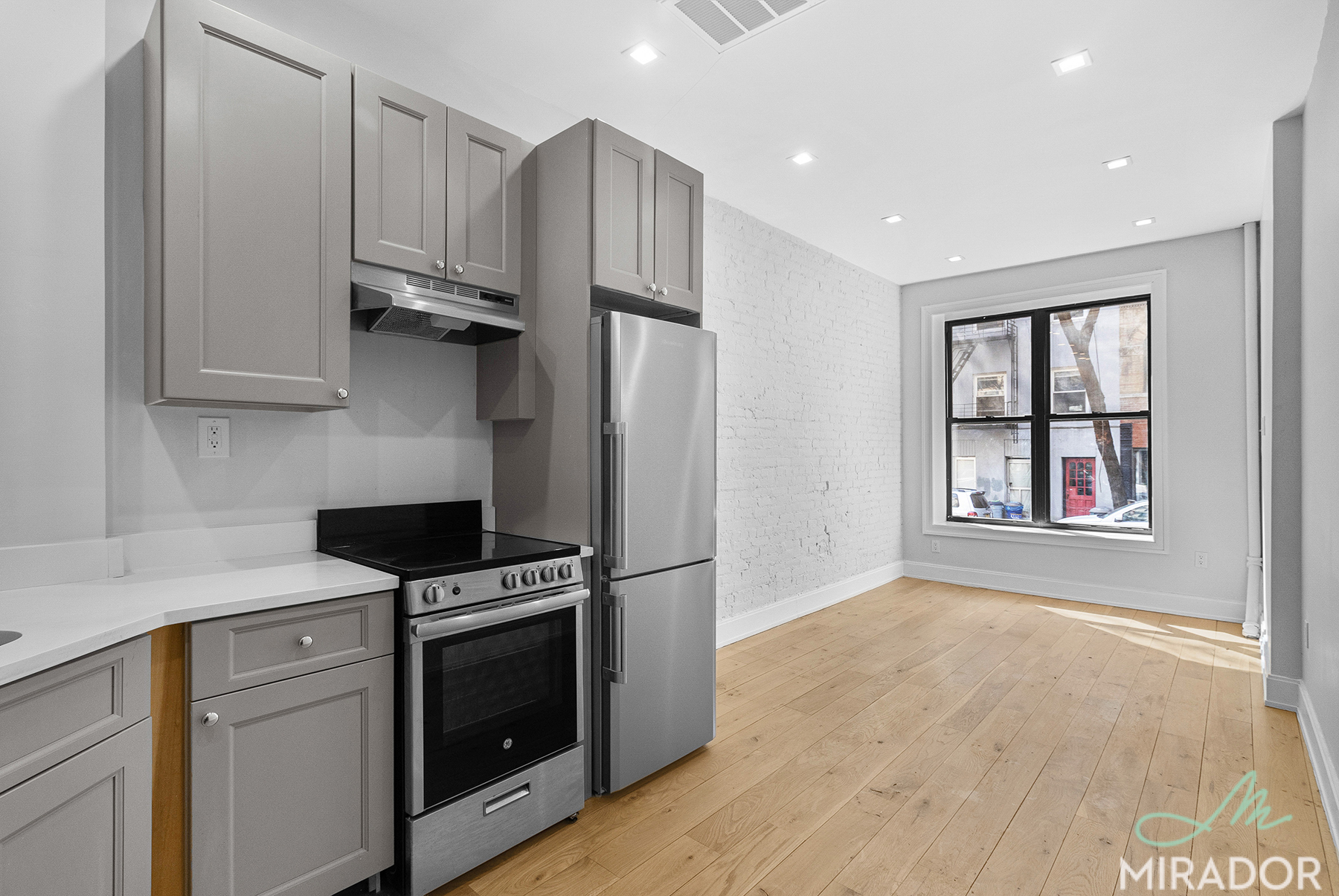221 E 10th Street 2